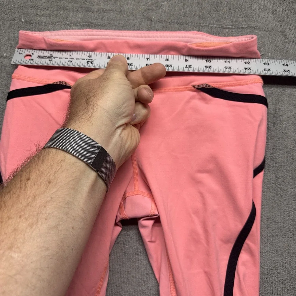 Lululemon Pink Crop Leggings‎ Women's 4 Contrast Trim Yoga Gym Athleisure